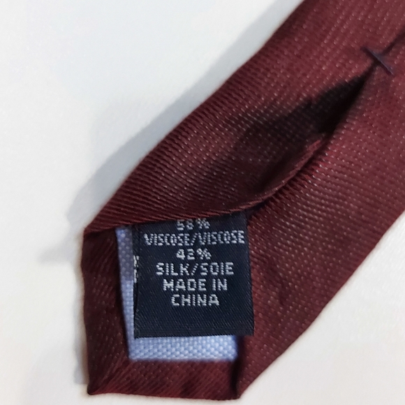 Tommy Hilfiger Burgundy Signature Stripe Neck Tie - Picture 8 of 10